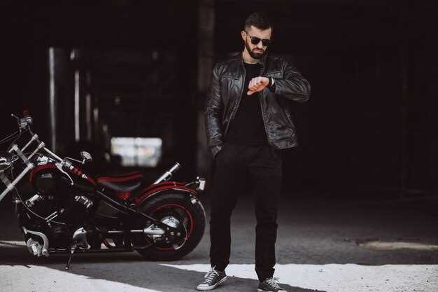 Grip and Comfort: Which Material Enhances Your Riding Experience?